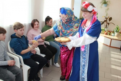 Собирайся детвора масленица к нам пришла