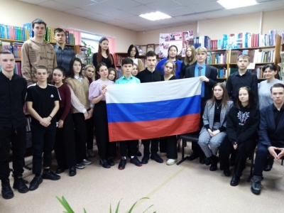 Солдатский долг исполним свято …