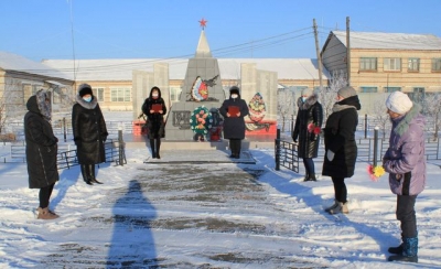 Митинг ко Дню Неизвестного Солдата в селе Зарослое